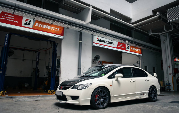 CLH Tyres Trading